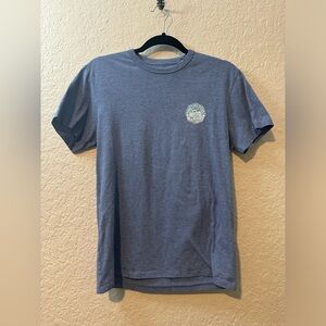 Vineyard Vines Blue Tee, Size Small